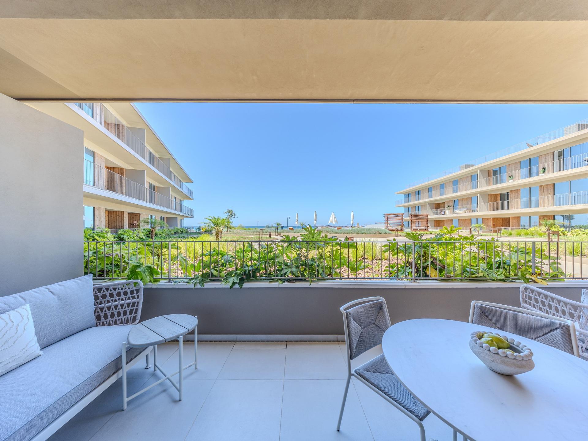 Forte Novo - Apartamento T2 no Horizon Ocean Gardens - Vista Mar