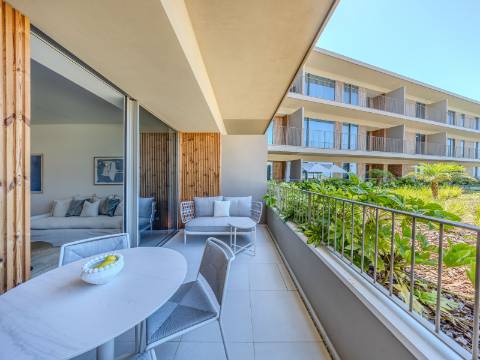 Forte Novo - Apartamento T2 no Horizon Ocean Gardens - Vista Mar