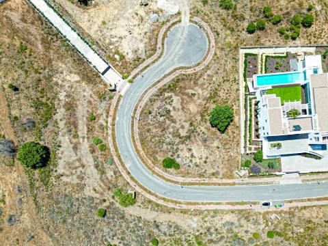 Monte Rei Terreno para Construção Com Projeto Para Venda