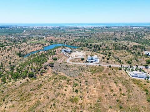 Monte Rei Terreno para Construção Com Projeto Para Venda