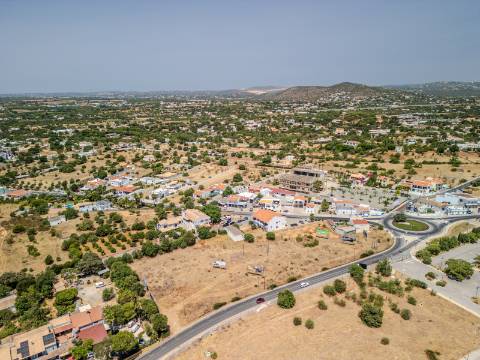 ALMANCIL - Terreno com projecto aprovado