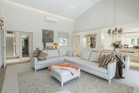 Excepcional moradia renovada com muito gosto