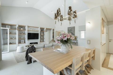 Excepcional moradia renovada com muito gosto