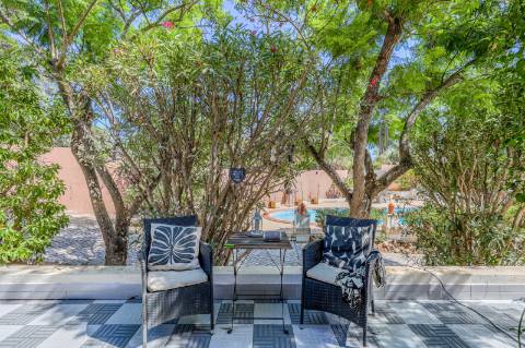 Villa de luxo com 6 quartos, casa de hóspedes e vistas deslumbrantes para o campo