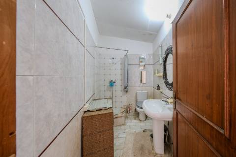 Villa de luxo com 6 quartos, casa de hóspedes e vistas deslumbrantes para o campo