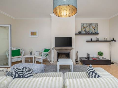 VILAMOURA - Apartamento T2 em condomínio privado com piscina