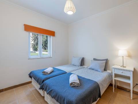 VILAMOURA - Apartamento T2 em condomínio privado com piscina