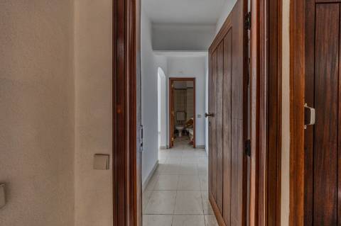 FARO - Oportunidade de Investimento: 2 Escritórios/Lojas no Centro