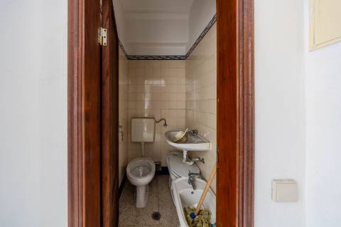 FARO - Oportunidade de Investimento: 2 Escritórios/Lojas no Centro