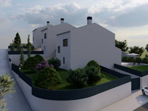 BOLIQUEIME - Moradia T3 com piscina em construção