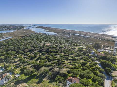 BOLIQUEIME - Moradia T3 com piscina em construção