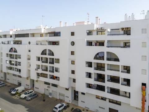 QUARTEIRA - Apartamento T2 próximo da praia