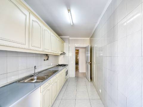 QUARTEIRA - Apartamento T2 próximo da praia