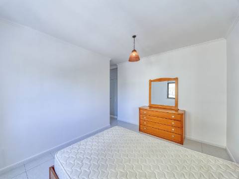 QUARTEIRA - Apartamento T2 próximo da praia