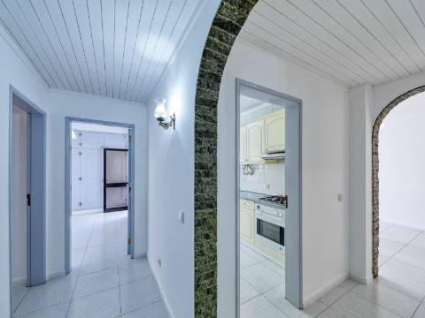 QUARTEIRA - Apartamento T2 próximo da praia