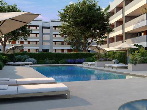 Lagos - Apartamento T2 + Duplex em empreendimento com piscina, a 5 minutos da praia