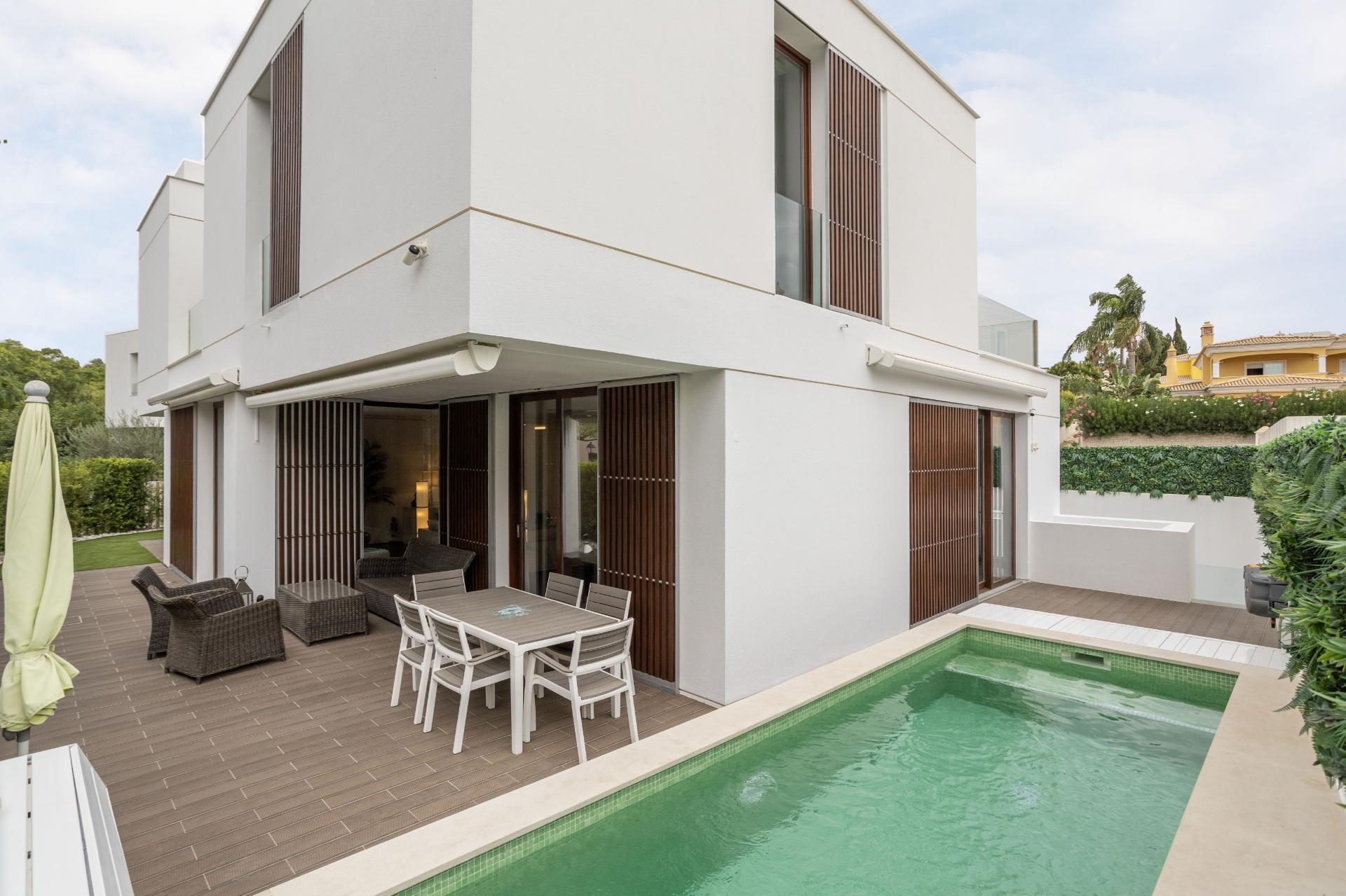 Loulé - Vila Contemporânea no Coração da cidade