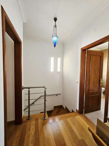 Almancil - Excelente moradia geminada de 3 quartos situada ao sul da Cidade