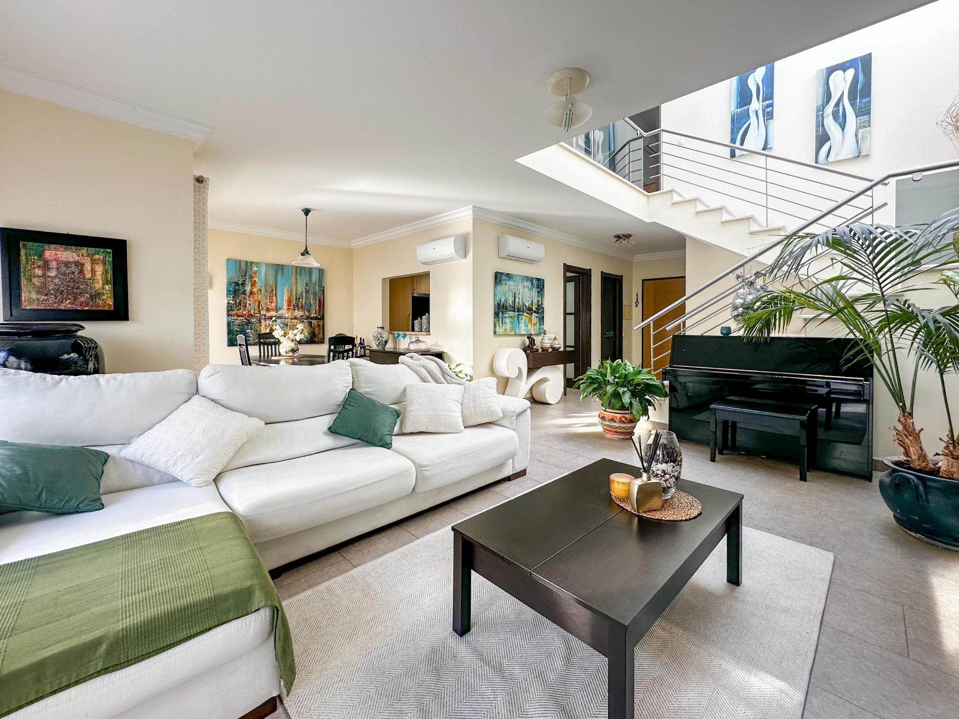 Quarteira Moradia T3+1 Para Venda