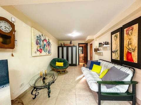 Quarteira Moradia T3+1 Para Venda