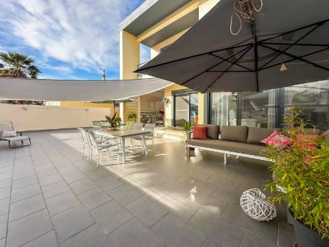 Quarteira Moradia T3+1 Para Venda