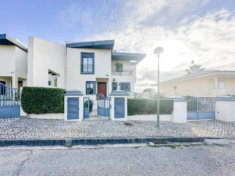 Quarteira Moradia T3+1 Para Venda