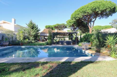 Vilamoura - T3+1 Frente Golf Venda