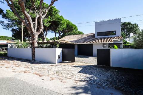 Vilamoura - T3+1 Frente Golf Venda