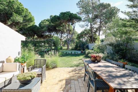 Vilamoura - T3+1 Frente Golf Venda