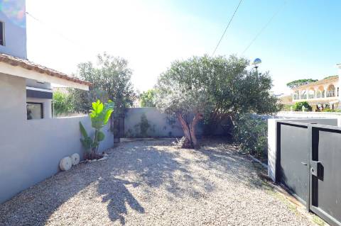 Vilamoura - T3+1 Frente Golf Venda