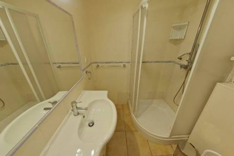 Vilamoura - Moradia em Banda T0+1 em Condomínio com Piscina (Pronta a Habitar)