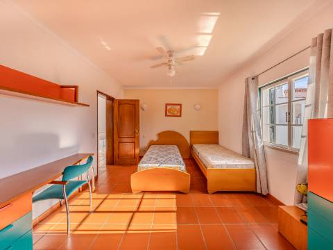 Vilamoura - Fantástica moradia de 4 quartos com amplas áreas em localização privilegiada