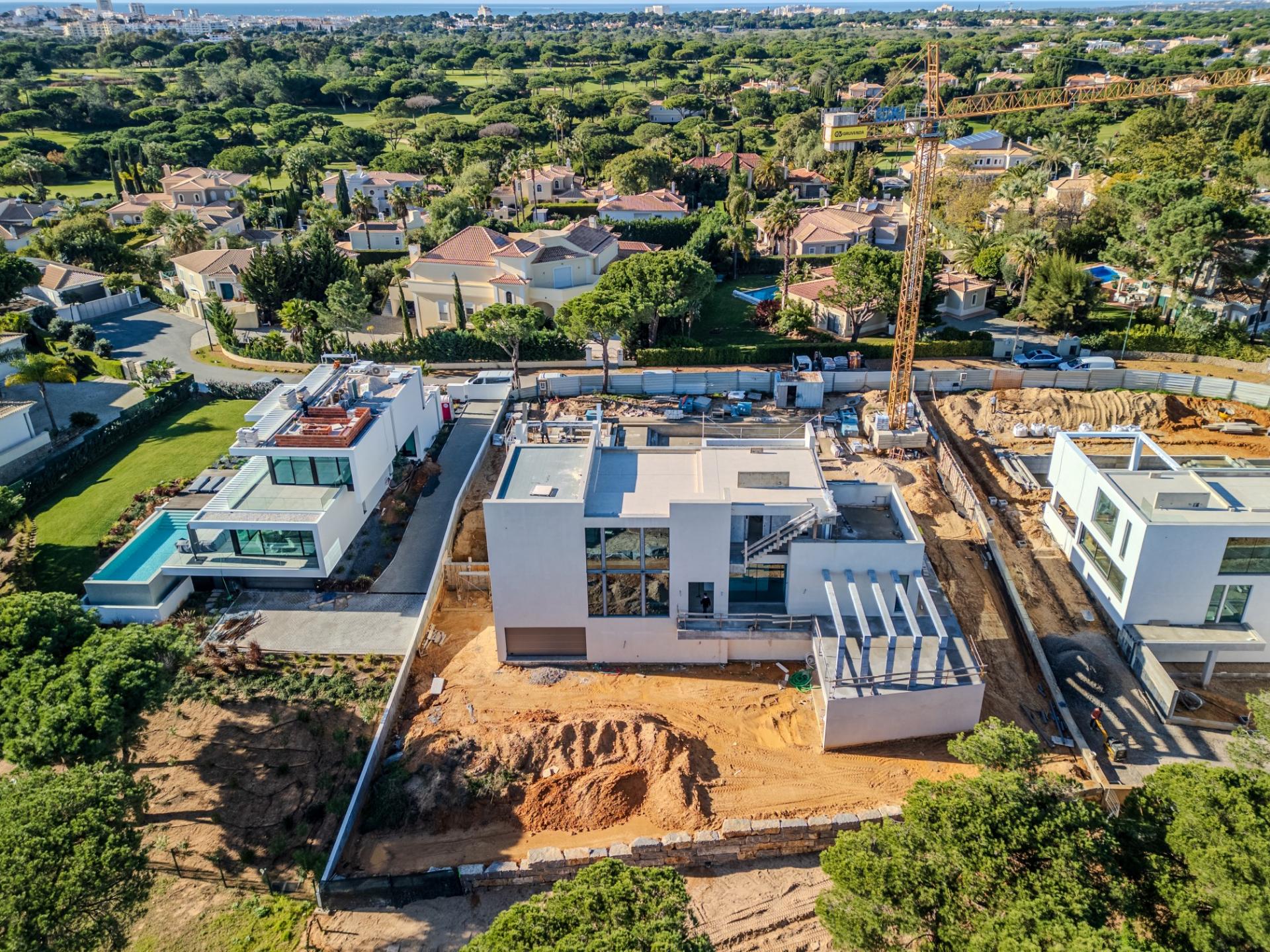 Vila Sol - Moradia Moderna de 5 Quartos, Propriedade de Golfe