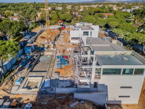 Vila Sol - Moradia Moderna de 5 Quartos, Propriedade de Golfe