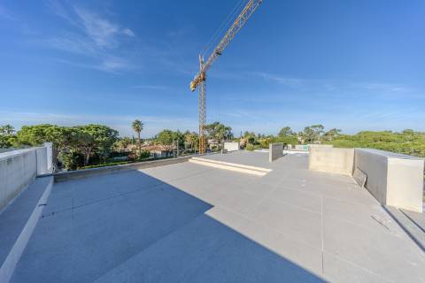 Vila Sol - Moradia Moderna de 5 Quartos, Propriedade de Golfe