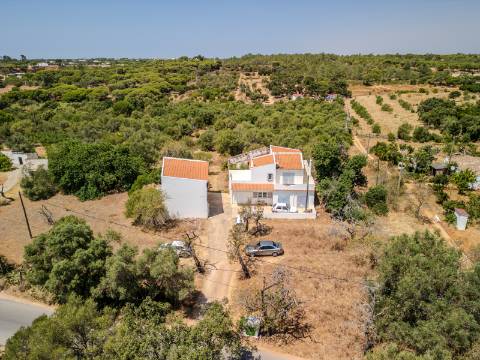 Almancil - Terreno com 2 ruínas