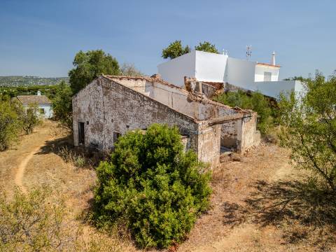 Almancil - Terreno com 2 ruínas