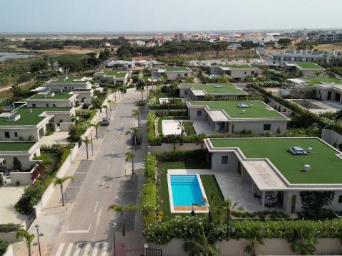 Faro - Moradia T4 em condomínio de luxo com vista para a Ria Formosa
