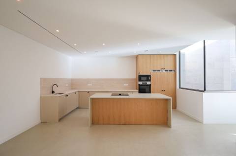 Almancil - Nova Moradia V4+1 Perto da Quinta do Lago