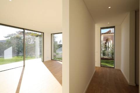 Almancil - Nova Moradia V4+1 Perto da Quinta do Lago