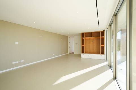 Almancil - Nova Moradia V4+1 Perto da Quinta do Lago