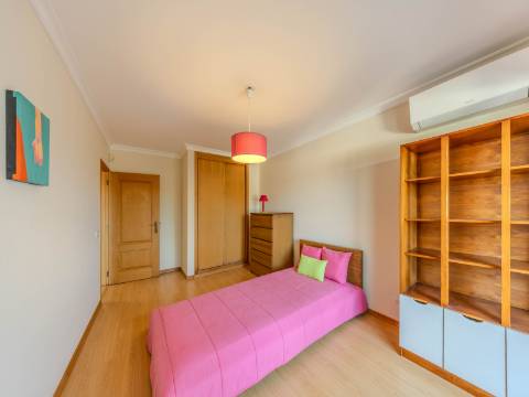 Ferragudo - Moradia em Banda com 3 quartos