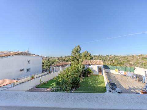 Ferragudo - Moradia em Banda com 3 quartos
