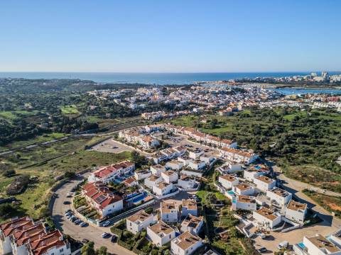 Ferragudo - Moradia em Banda com 3 quartos