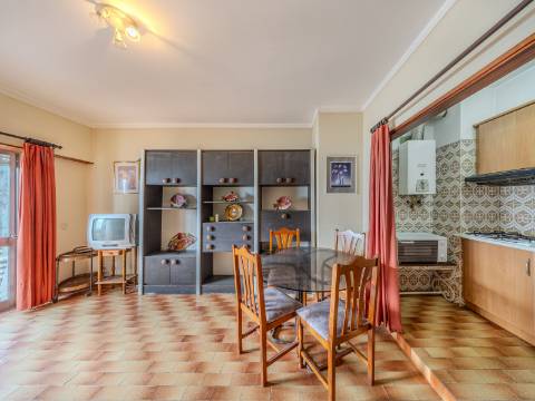 QUARTEIRA - Apartamento T1 com VISTA MAR