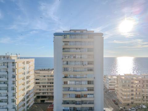 QUARTEIRA - Apartamento T1 perto da praia