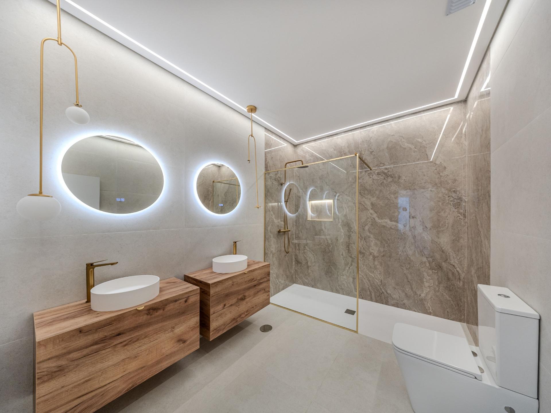 São Brás de Alportel - Moradia V4 de estilo contemporâneo