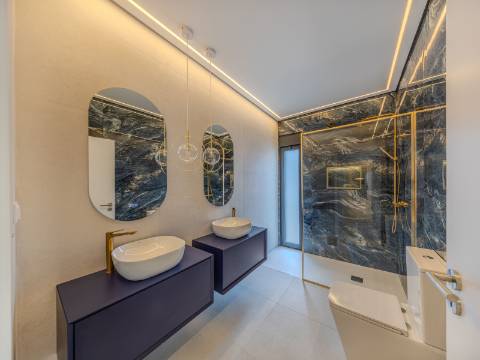 São Brás de Alportel - Moradia V4 de estilo contemporâneo