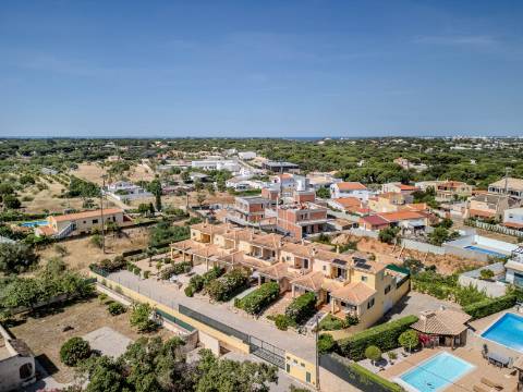 TRIANGULO DOURADO - Moradia em condomínio privado, perto de Vale do Lobo