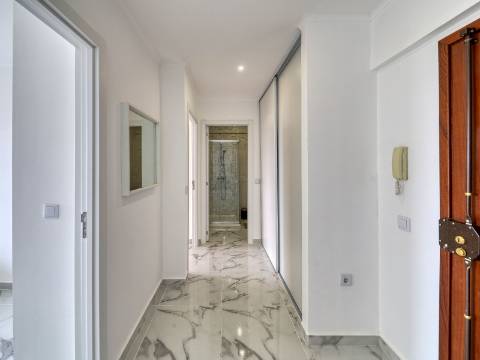 QUARTEIRA - Apartamento T1+1 próximo da praia